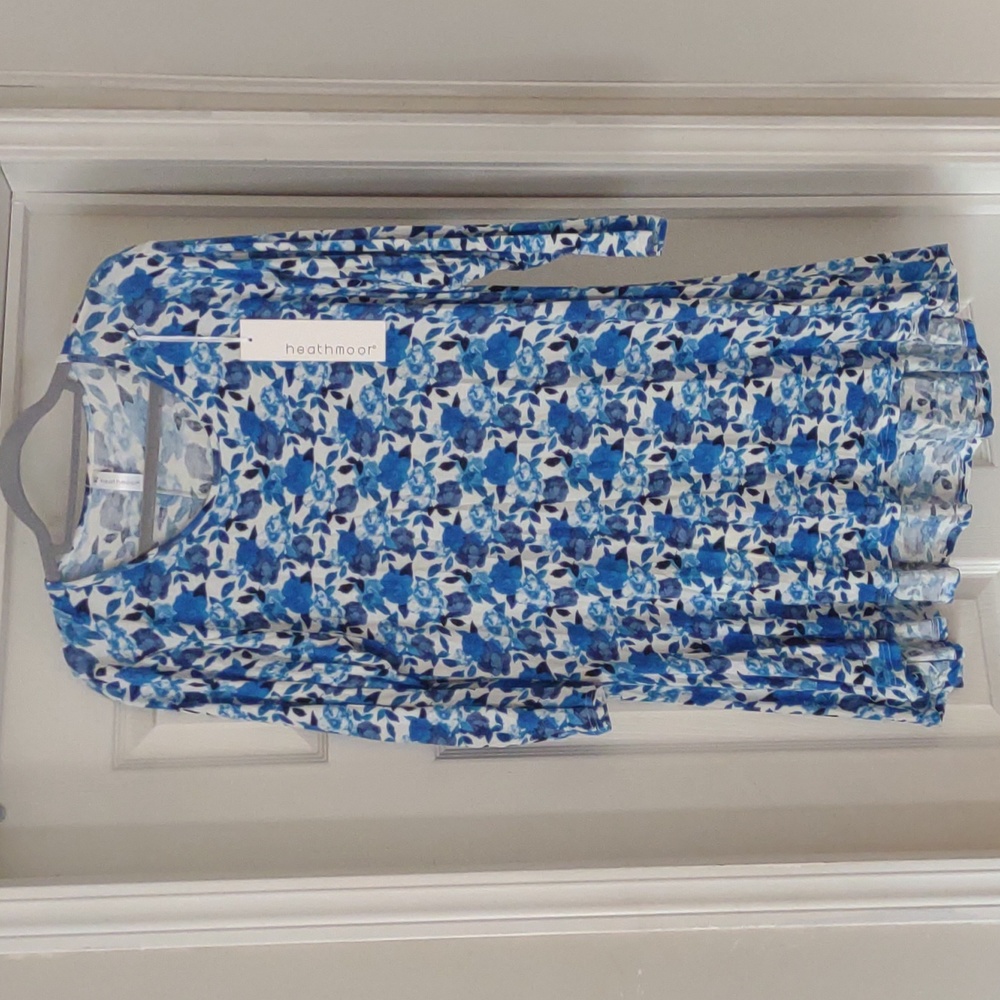 NWT Heathmoor Tunic XL Blue Flower